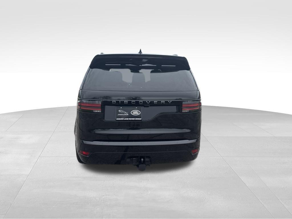 new 2025 Land Rover Discovery car, priced at $79,918