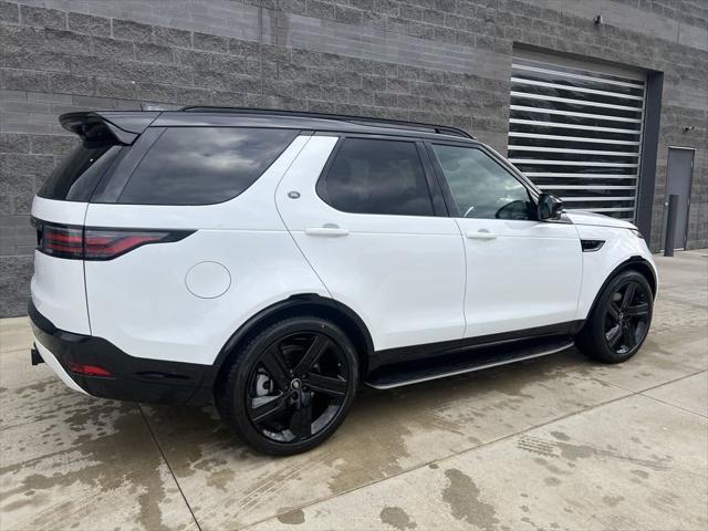 new 2025 Land Rover Discovery car, priced at $80,525