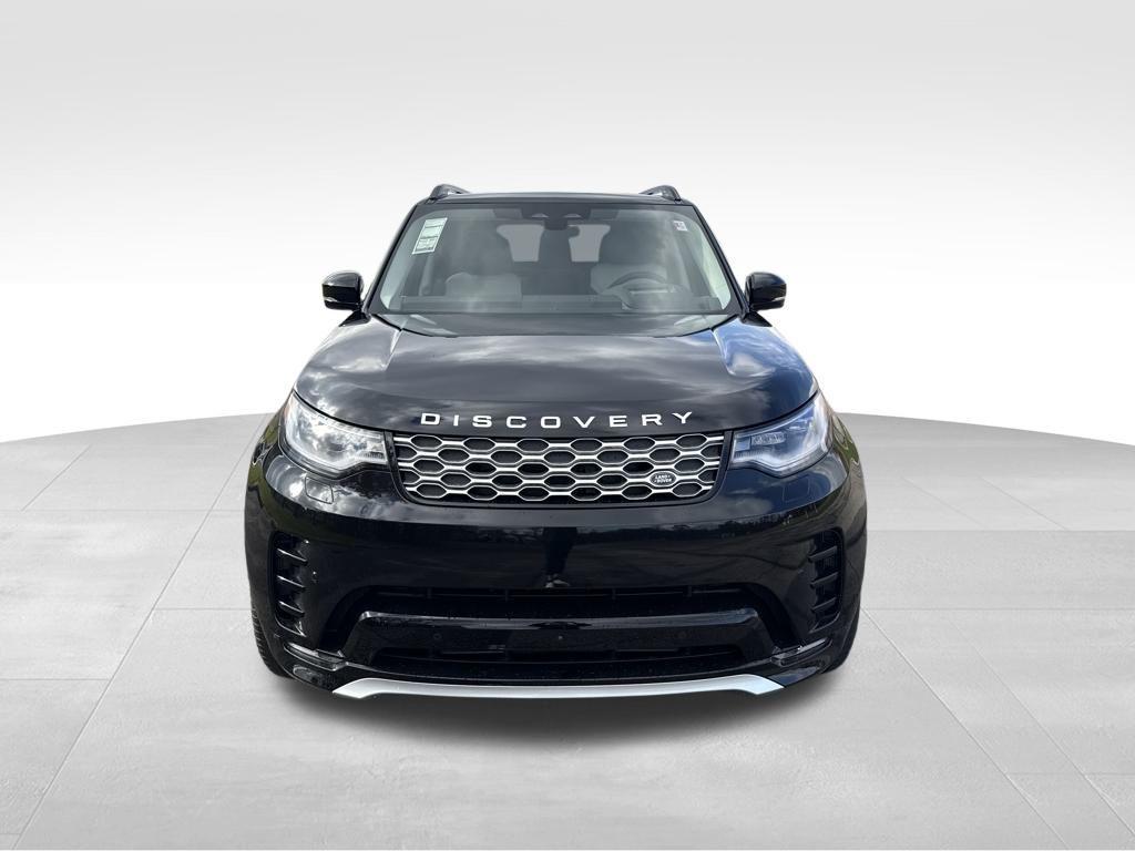 new 2026 Land Rover Discovery car, priced at $81,681
