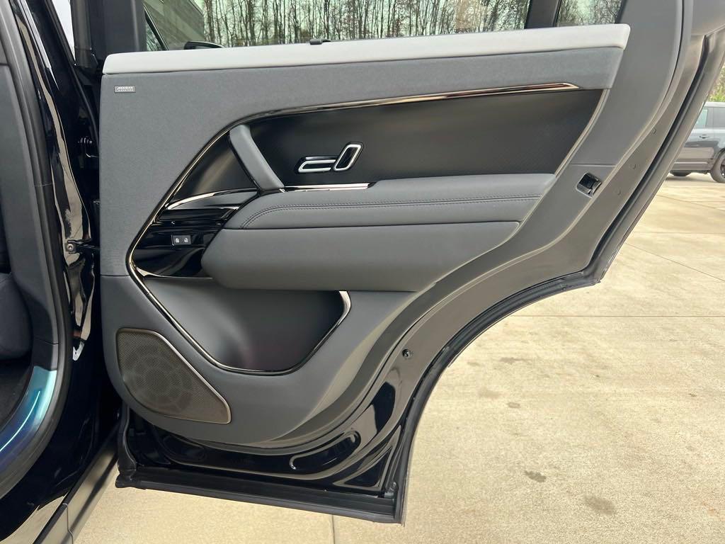 new 2025 Land Rover Range Rover Sport car, priced at $187,725