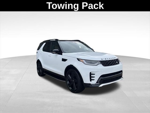 new 2025 Land Rover Discovery car, priced at $80,525