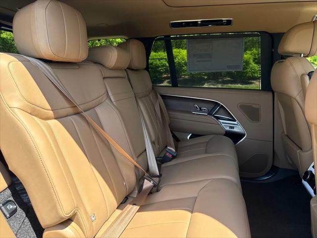 new 2025 Land Rover Range Rover car, priced at $131,580