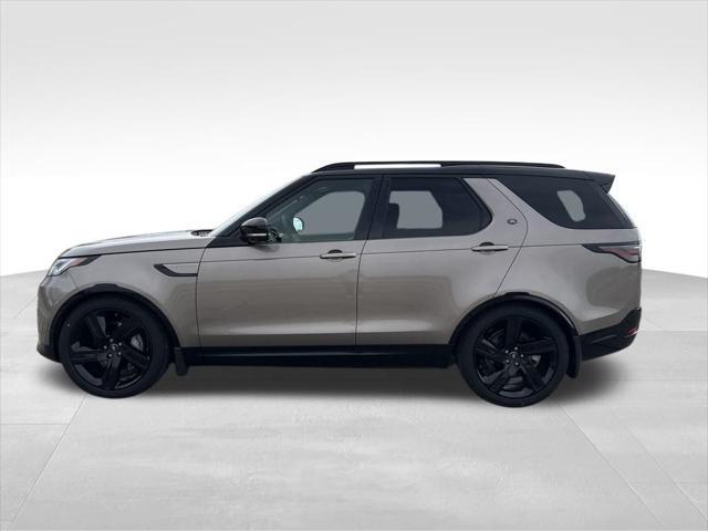 new 2024 Land Rover Discovery car, priced at $74,923