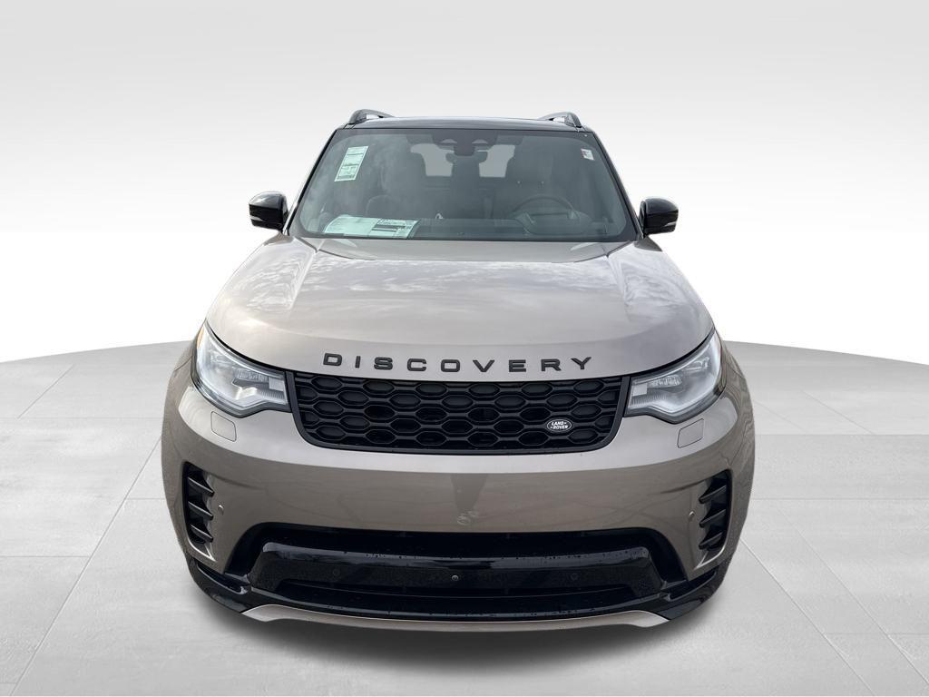 new 2024 Land Rover Discovery car, priced at $67,923