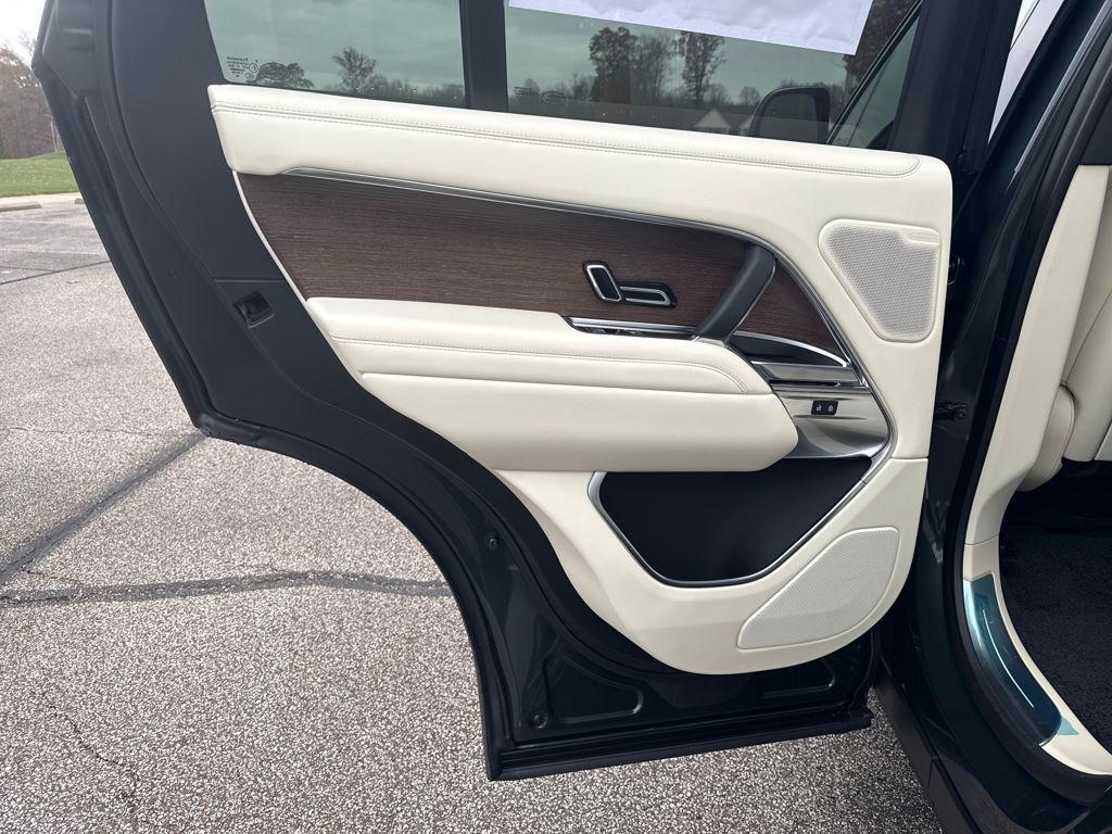 new 2025 Land Rover Range Rover car, priced at $122,005