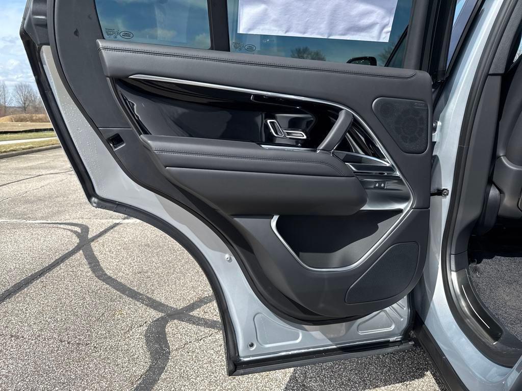 new 2025 Land Rover Range Rover car, priced at $147,190