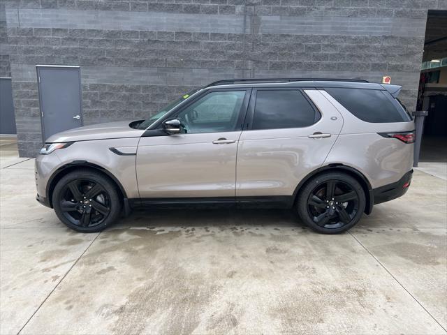 new 2024 Land Rover Discovery car, priced at $77,923