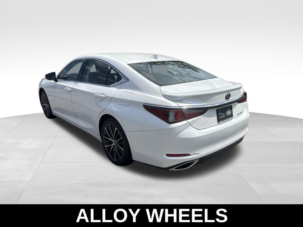 used 2022 Lexus ES 350 car, priced at $37,775