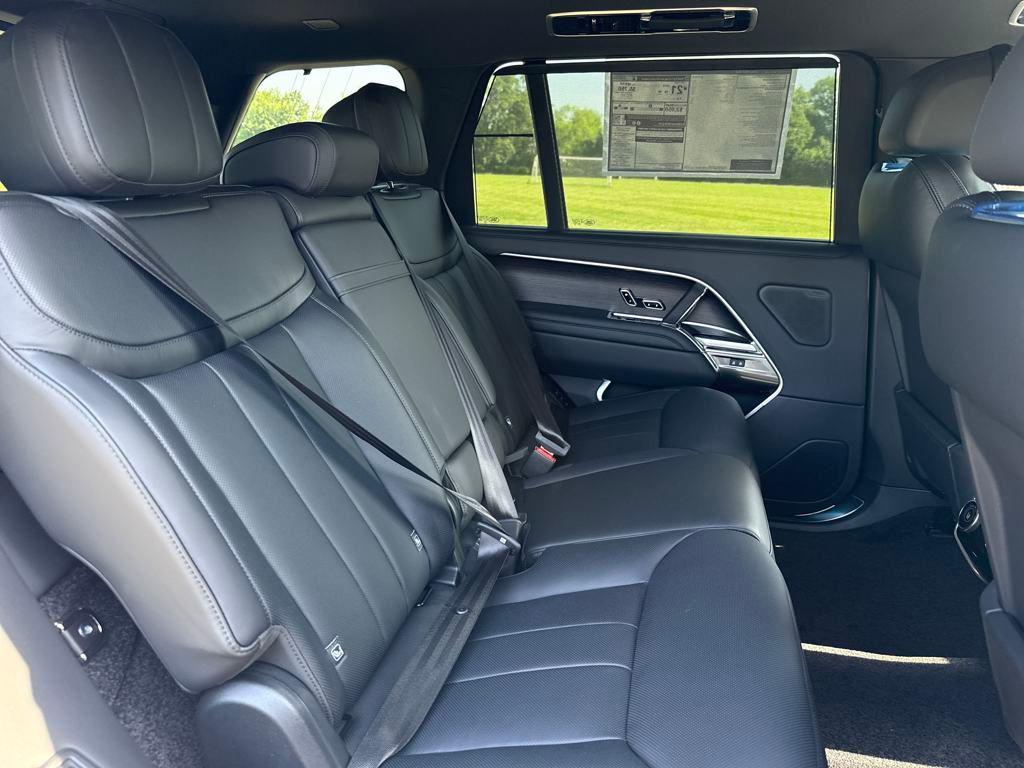 new 2025 Land Rover Range Rover car, priced at $131,730