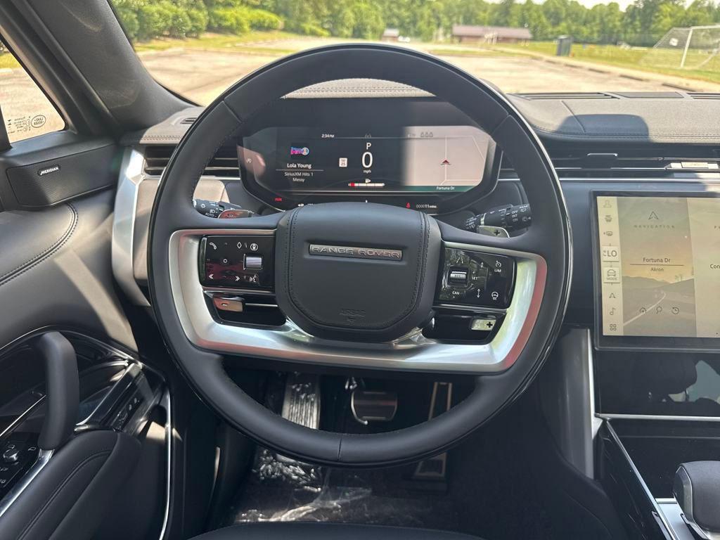 new 2025 Land Rover Range Rover car, priced at $122,580
