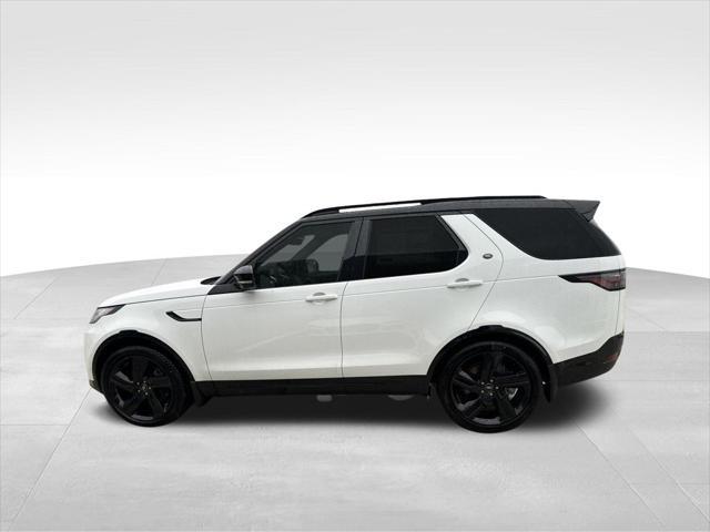 new 2024 Land Rover Discovery car, priced at $71,458