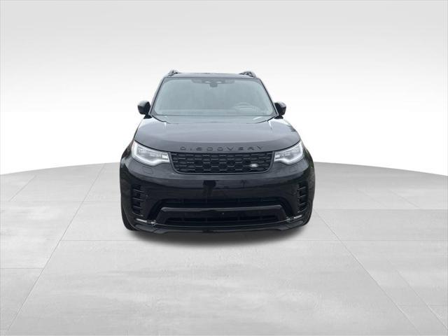 new 2025 Land Rover Discovery car, priced at $79,918