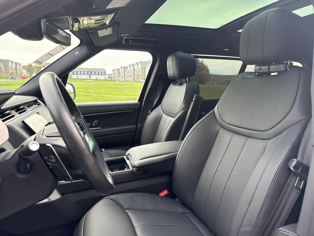 new 2025 Land Rover Range Rover car, priced at $134,020