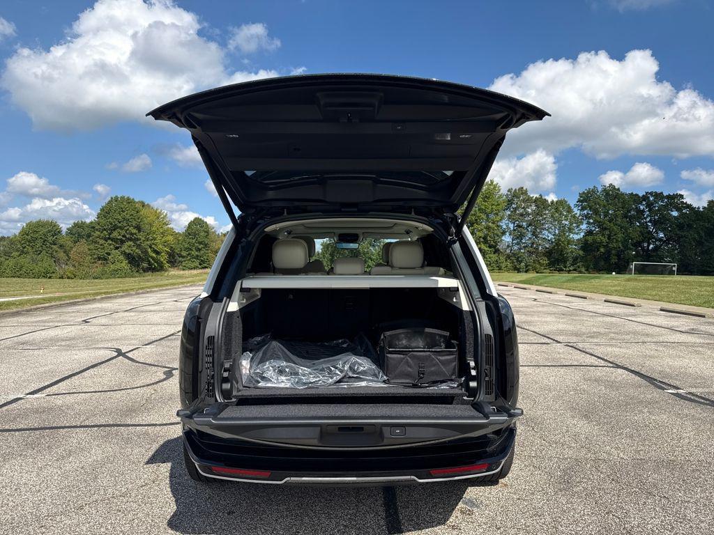 new 2025 Land Rover Range Rover car, priced at $126,355