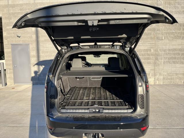 new 2024 Land Rover Discovery car, priced at $82,968