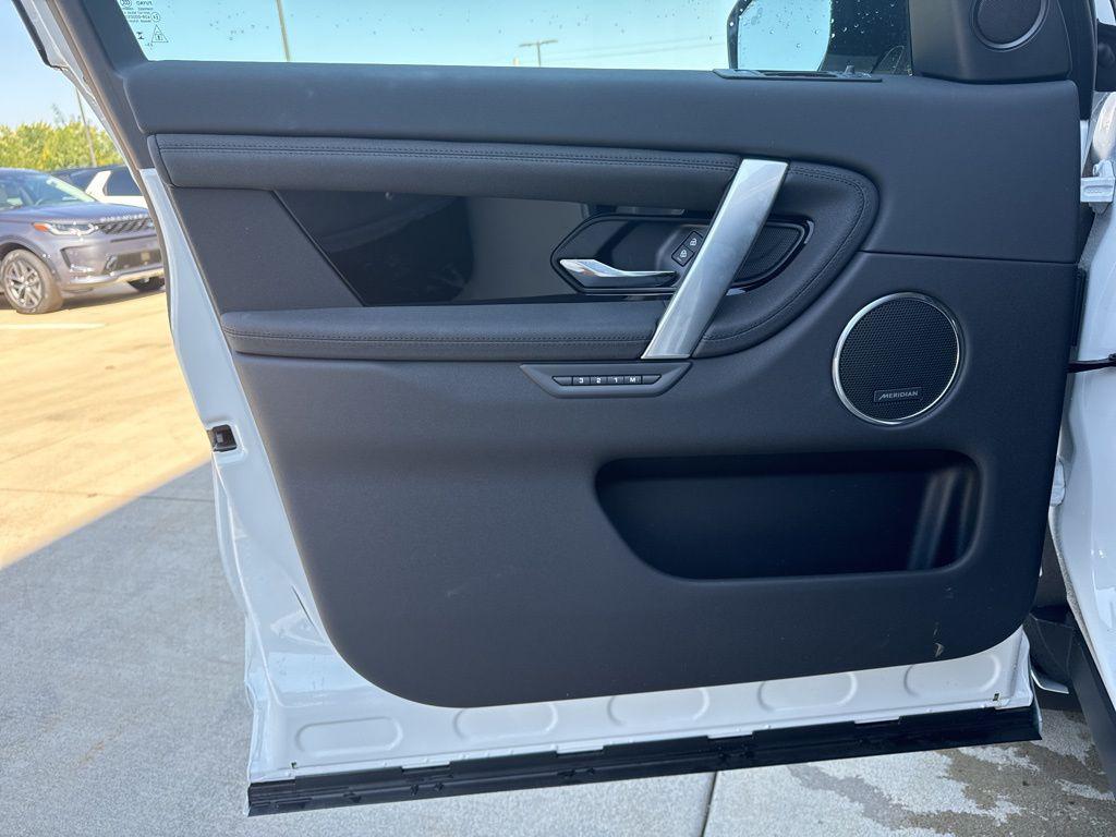new 2024 Land Rover Discovery Sport car, priced at $42,083