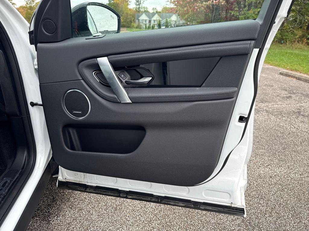 new 2024 Land Rover Discovery Sport car, priced at $38,948