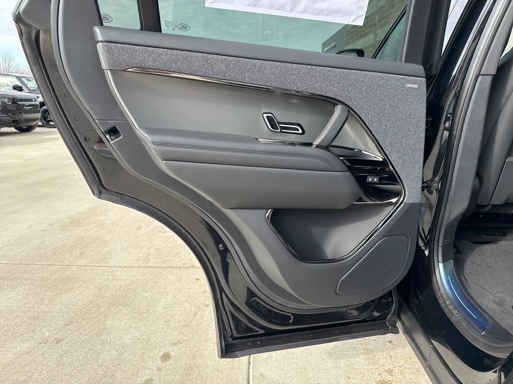 new 2025 Land Rover Range Rover Sport car, priced at $83,755