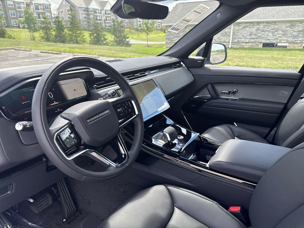 new 2025 Land Rover Range Rover Sport car, priced at $93,645