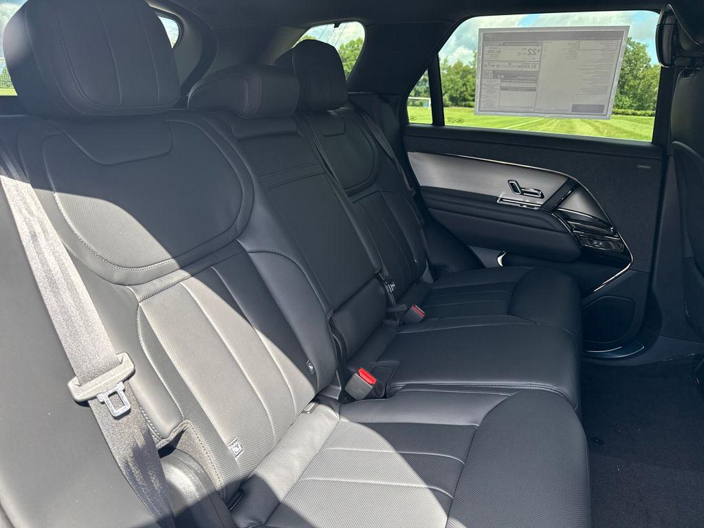 new 2025 Land Rover Range Rover Sport car, priced at $93,645