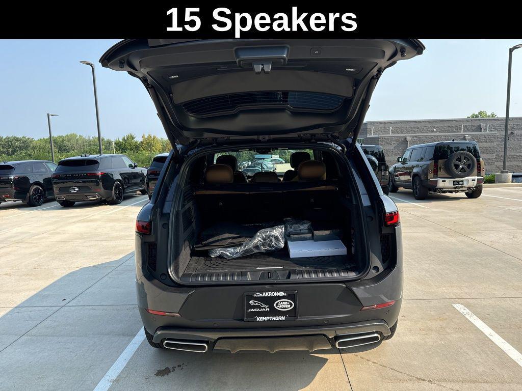 new 2024 Land Rover Range Rover Sport car, priced at $89,470