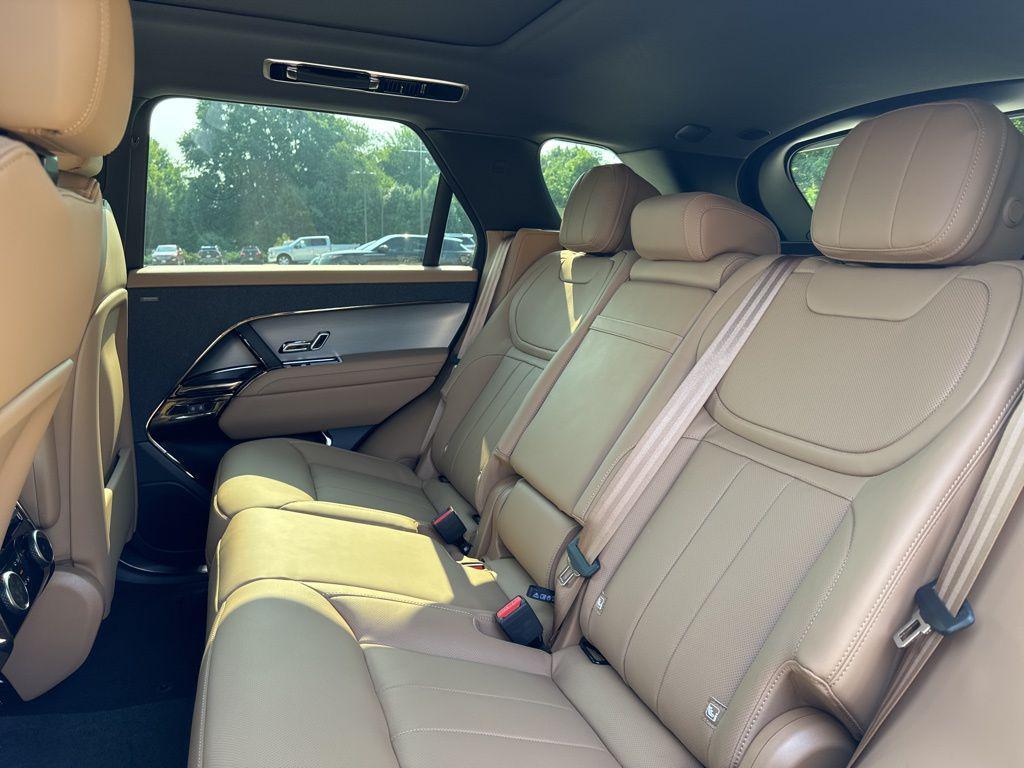 new 2024 Land Rover Range Rover Sport car, priced at $89,470