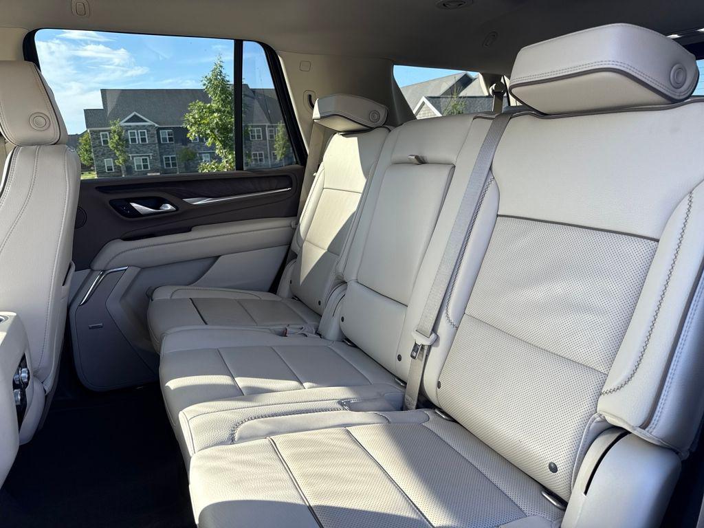 used 2022 GMC Yukon car, priced at $48,537