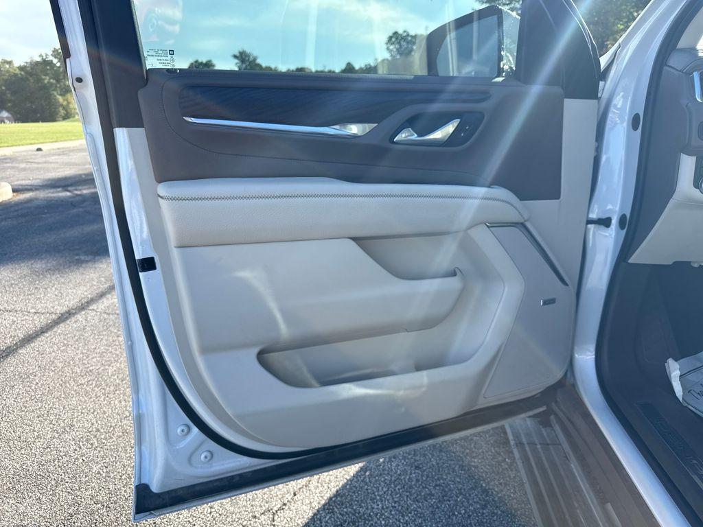 used 2022 GMC Yukon car, priced at $48,537