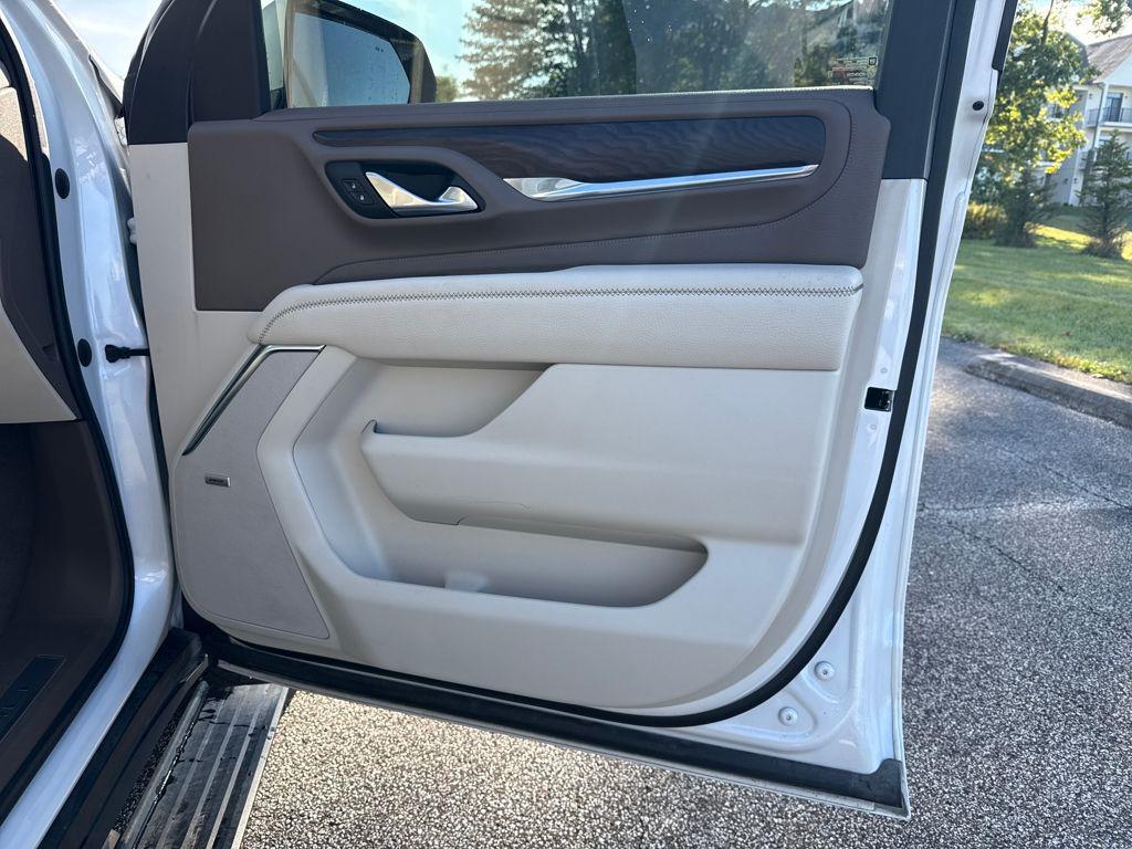 used 2022 GMC Yukon car, priced at $48,537