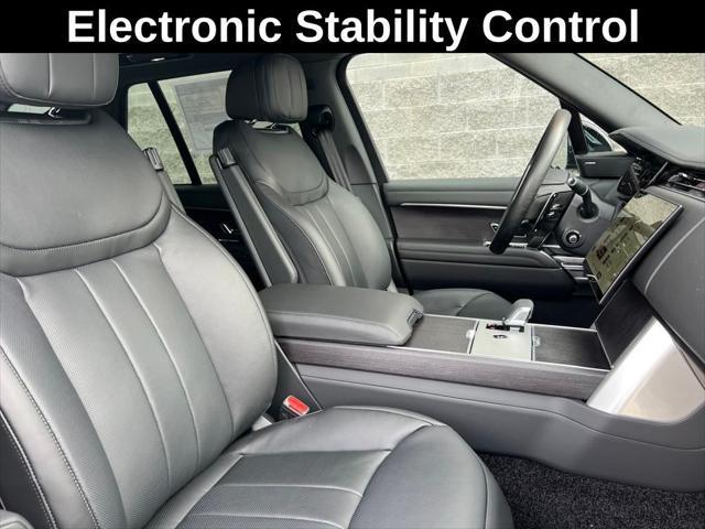 new 2025 Land Rover Range Rover car, priced at $137,130