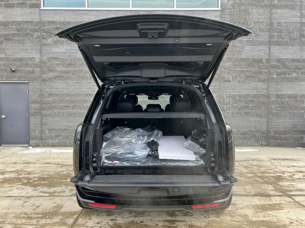 new 2025 Land Rover Range Rover car, priced at $137,130