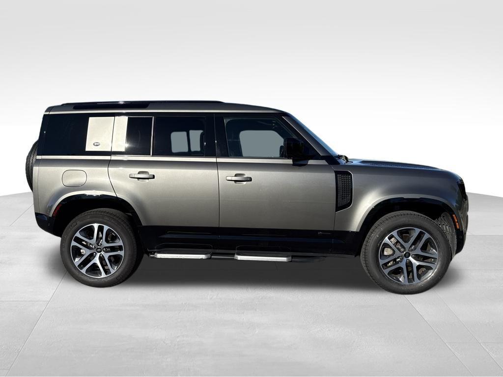 used 2021 Land Rover Defender car, priced at $38,901