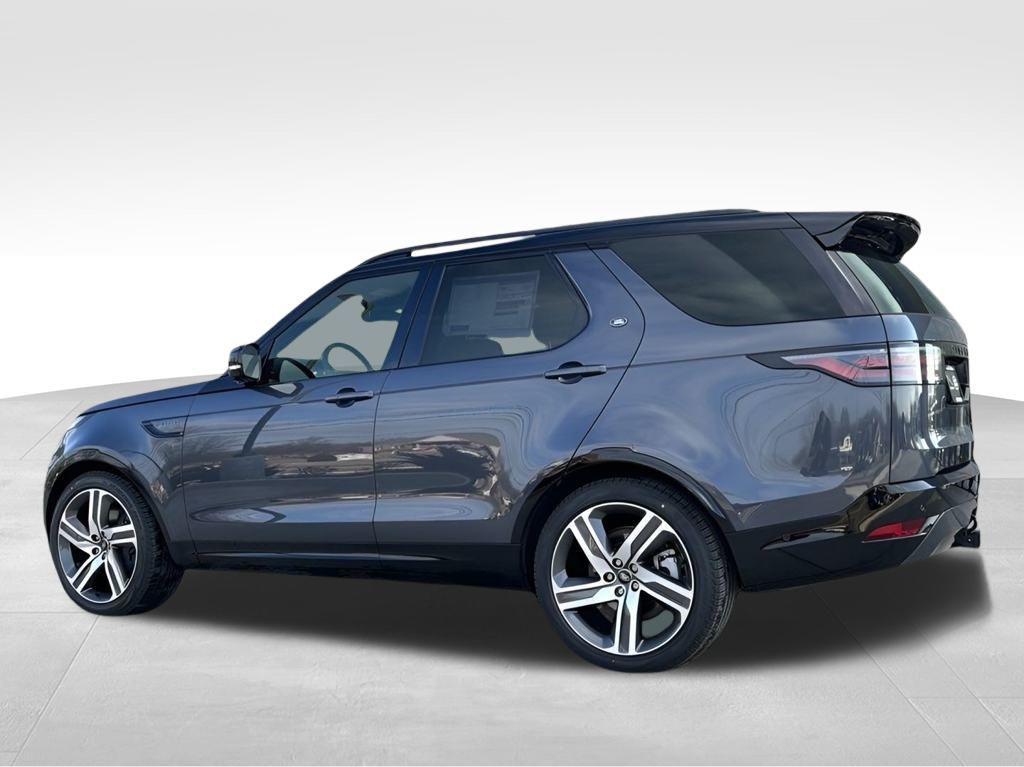 new 2024 Land Rover Discovery car, priced at $69,658