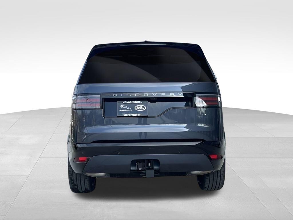 new 2024 Land Rover Discovery car, priced at $69,658
