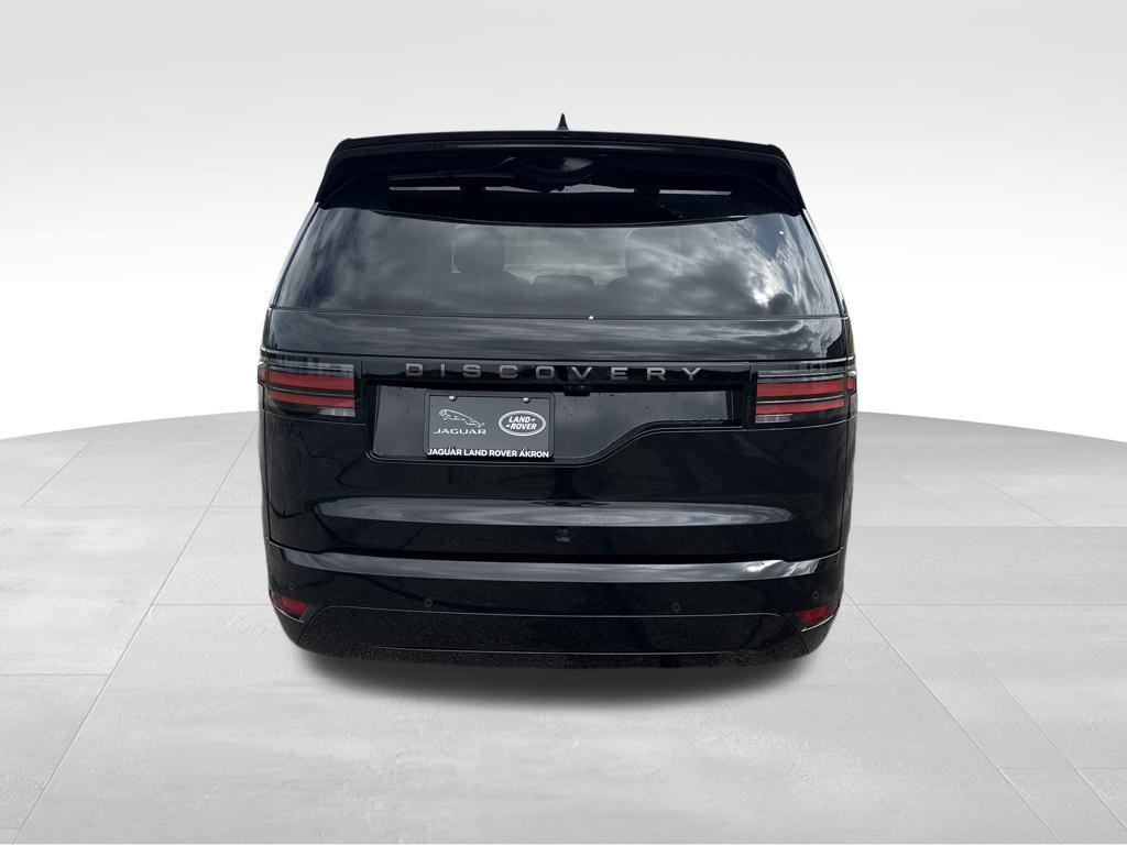new 2025 Land Rover Discovery car, priced at $80,378