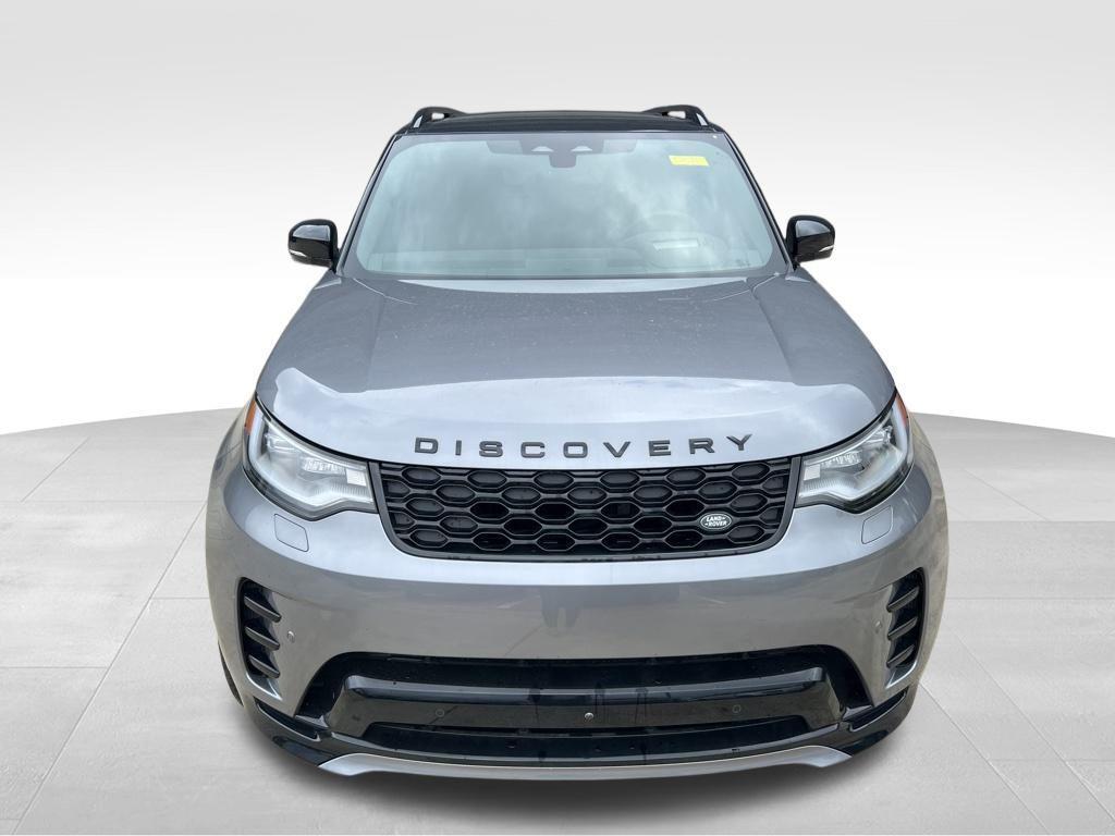 new 2024 Land Rover Discovery car, priced at $83,668