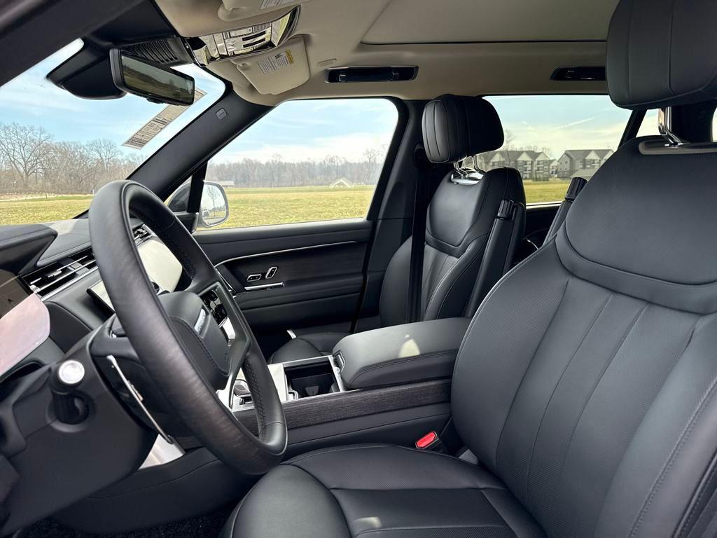 new 2025 Land Rover Range Rover car, priced at $156,530