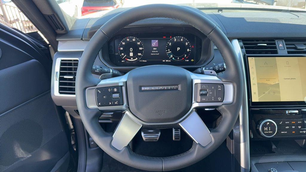 new 2024 Land Rover Discovery car, priced at $78,908