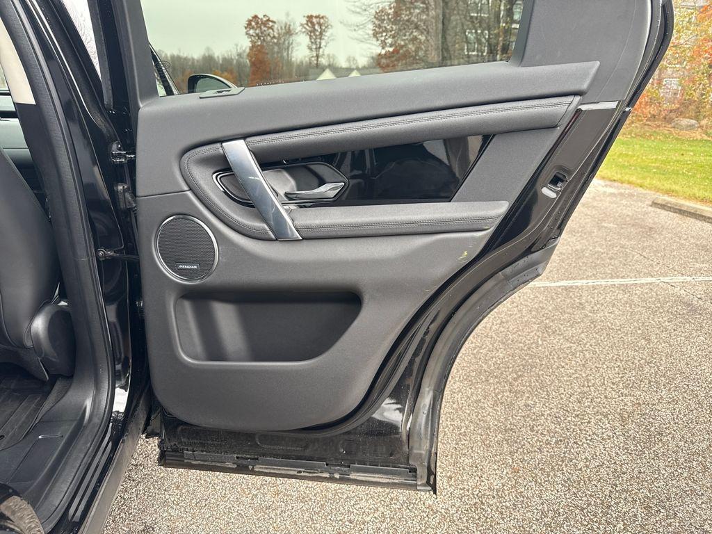 new 2025 Land Rover Discovery Sport car, priced at $45,258