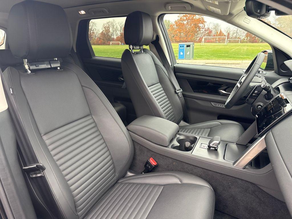 new 2025 Land Rover Discovery Sport car, priced at $45,258