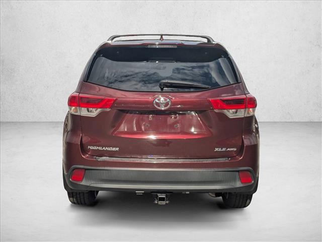 used 2019 Toyota Highlander car, priced at $25,807