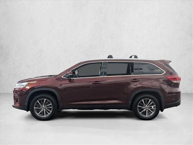 used 2019 Toyota Highlander car, priced at $25,807
