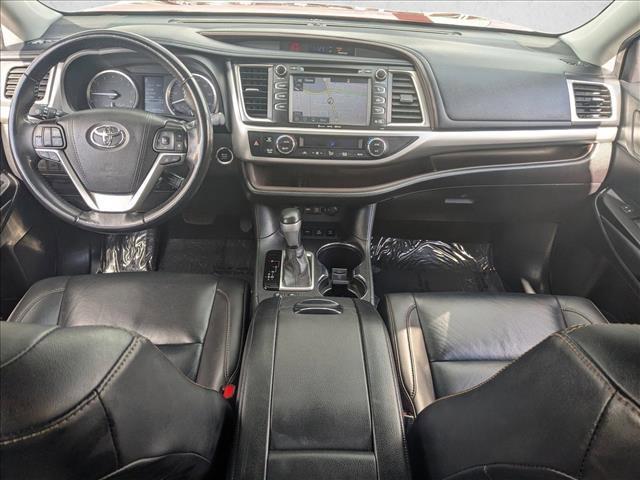 used 2019 Toyota Highlander car, priced at $25,807