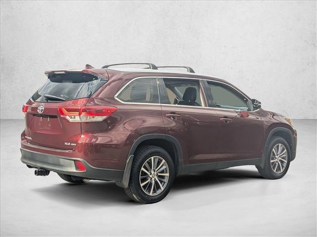 used 2019 Toyota Highlander car, priced at $25,807