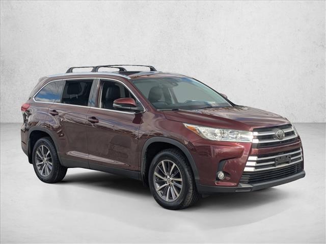 used 2019 Toyota Highlander car, priced at $25,807