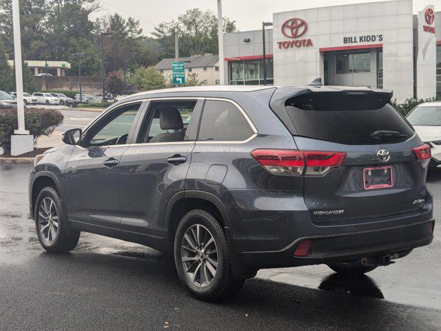 used 2019 Toyota Highlander car, priced at $26,495