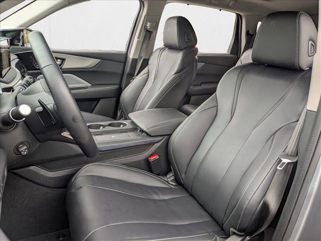 used 2025 Acura MDX car, priced at $45,901