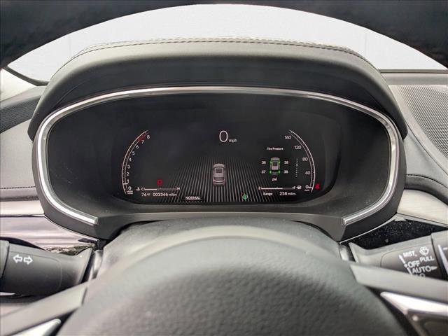 used 2025 Acura MDX car, priced at $45,901