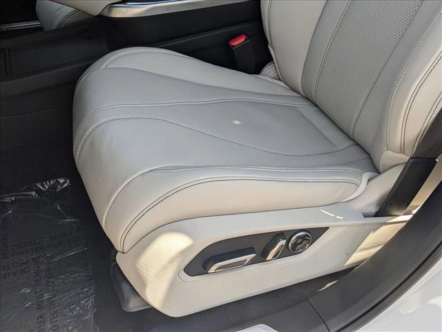 used 2025 Acura RDX car, priced at $43,995