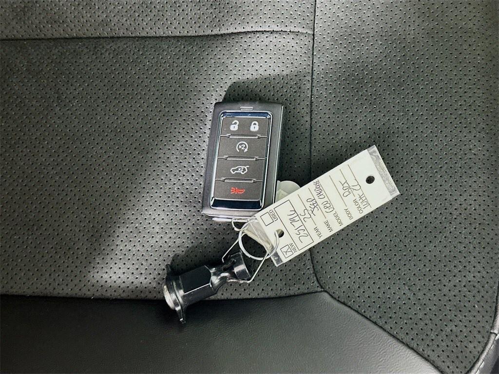 new 2025 Jeep Grand Cherokee L car, priced at $42,741